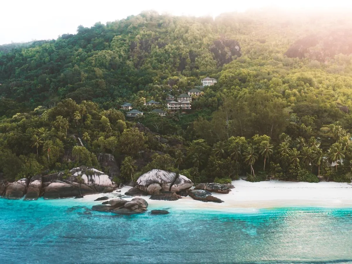 Valmer Resort And Spa Baie Lazare  Hotel