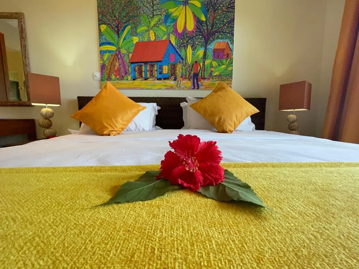 Valmer Resort And Spa Baie Lazare  Hotel
