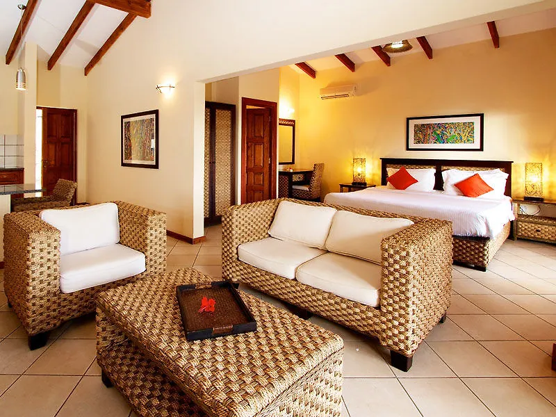 Valmer Resort&Spa Baie Lazare  3*, Baie Lazare (Mahe)